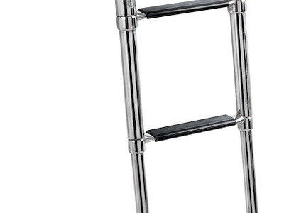 Scaletta sotto plancetta con gradino a sbalzo 