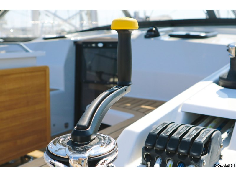 Manovella LEWMAR ProTouch su sfere