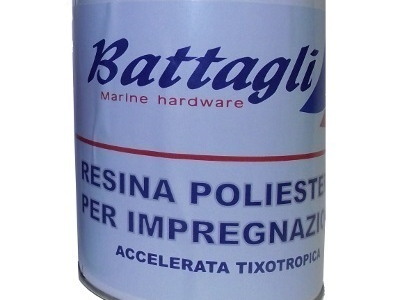 RESINA POLIESTERE CON CATALIZZATORE