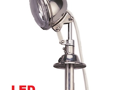 FARO DI RICERCA A LED ORIENTABILE