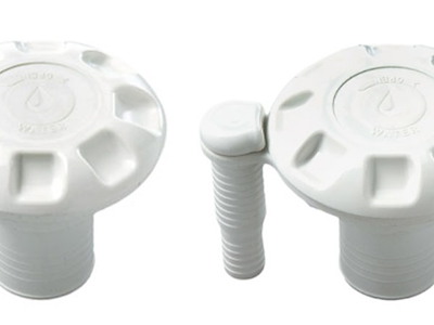 TAPPI DI IMBARCO IN PLASTICA