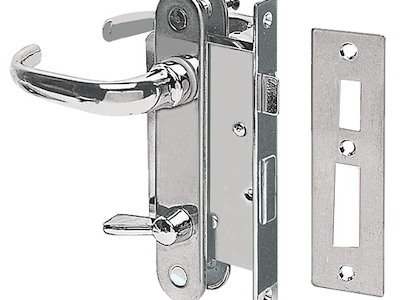 Serratura per locale WC con fermo dall’interno