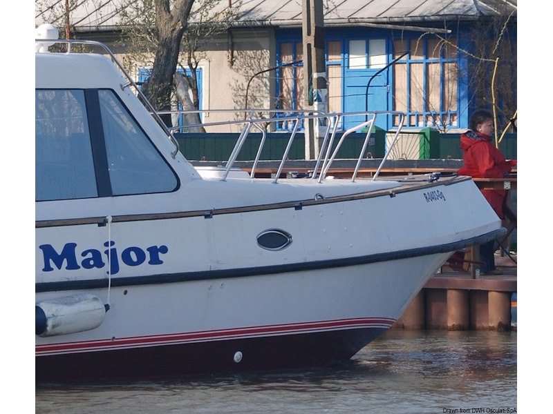 Profilo PVC nero 70 x 70 mm  (barra 2 m) 