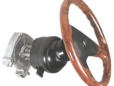 Sistema di guida rotativo con inclinazione regolabile del volante