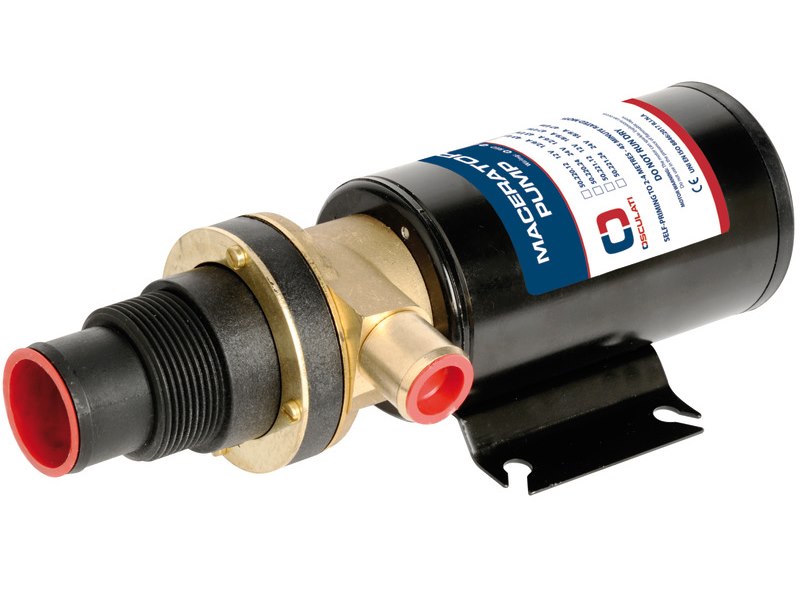 Maceratore autoadescante