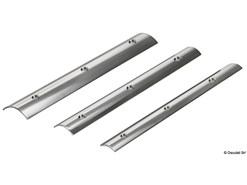 Profilo parabordo in acciaio inox lucidato a specchio e protetto