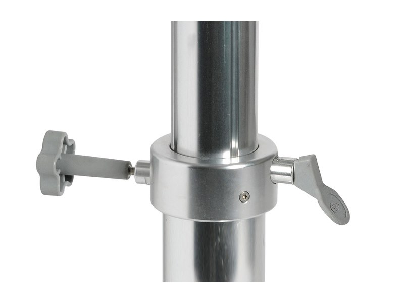 Supporto sedile con slitta girevole lucidato a specchio