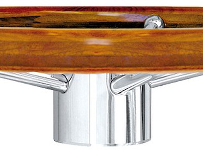 Volante con corona in teak