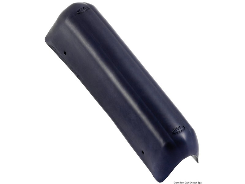 Parabordo prua per scafi a vela con prua diritta affilata