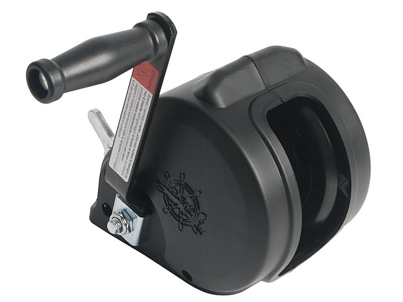 Arganello carenato per alaggio imbarcazioni con carenatura esterna in tecnopolimero