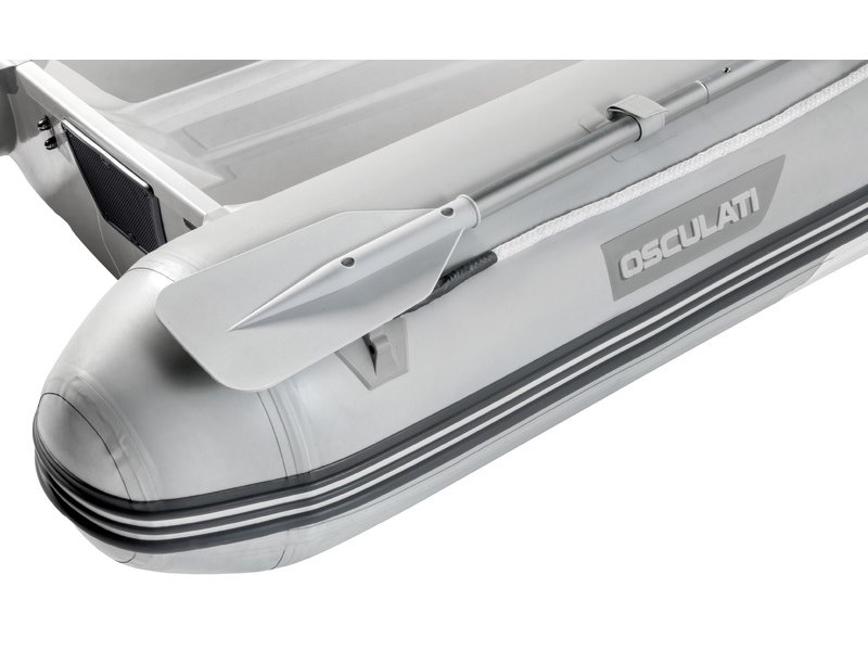 Tender a carena in vetroresina a V profondo